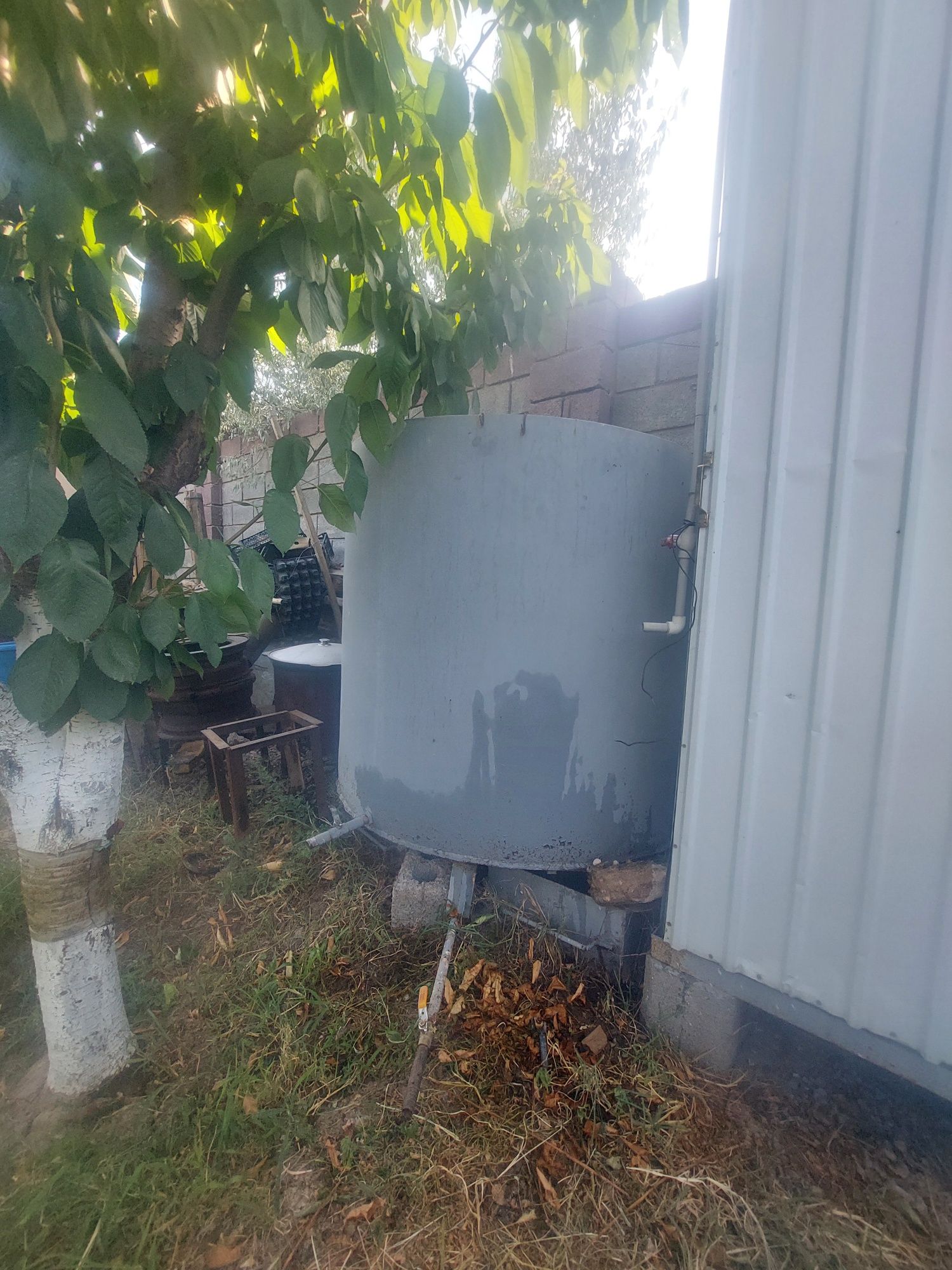 Продам бочку жклезную