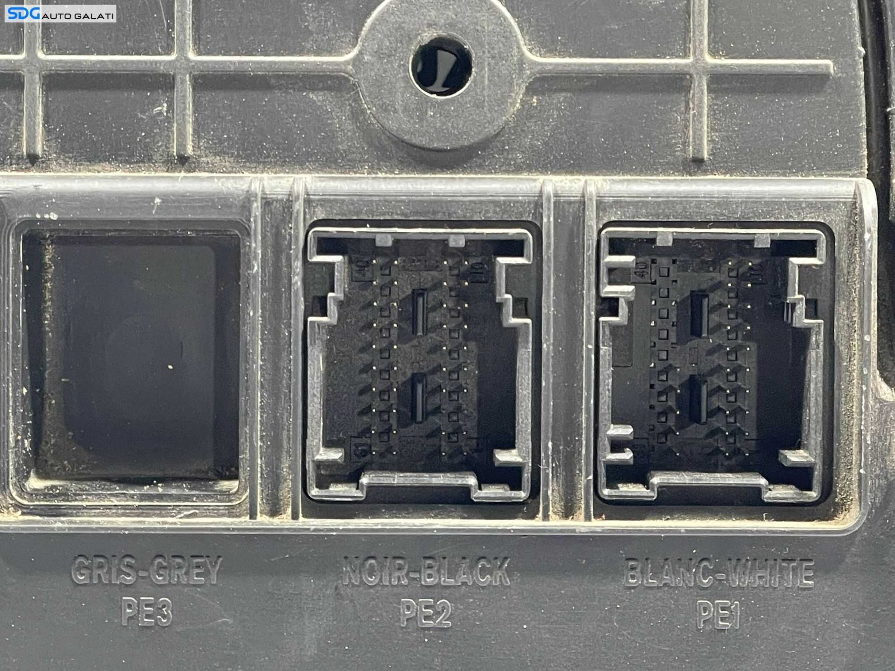 Unitate Modul Calculator Confort Comfort UCH Renault Scenic 2 2003 - 2009 Cod 8200525383 8200440590A [L4385] [L4386]