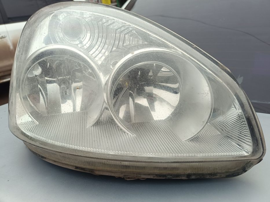 Фары приора 1 продам