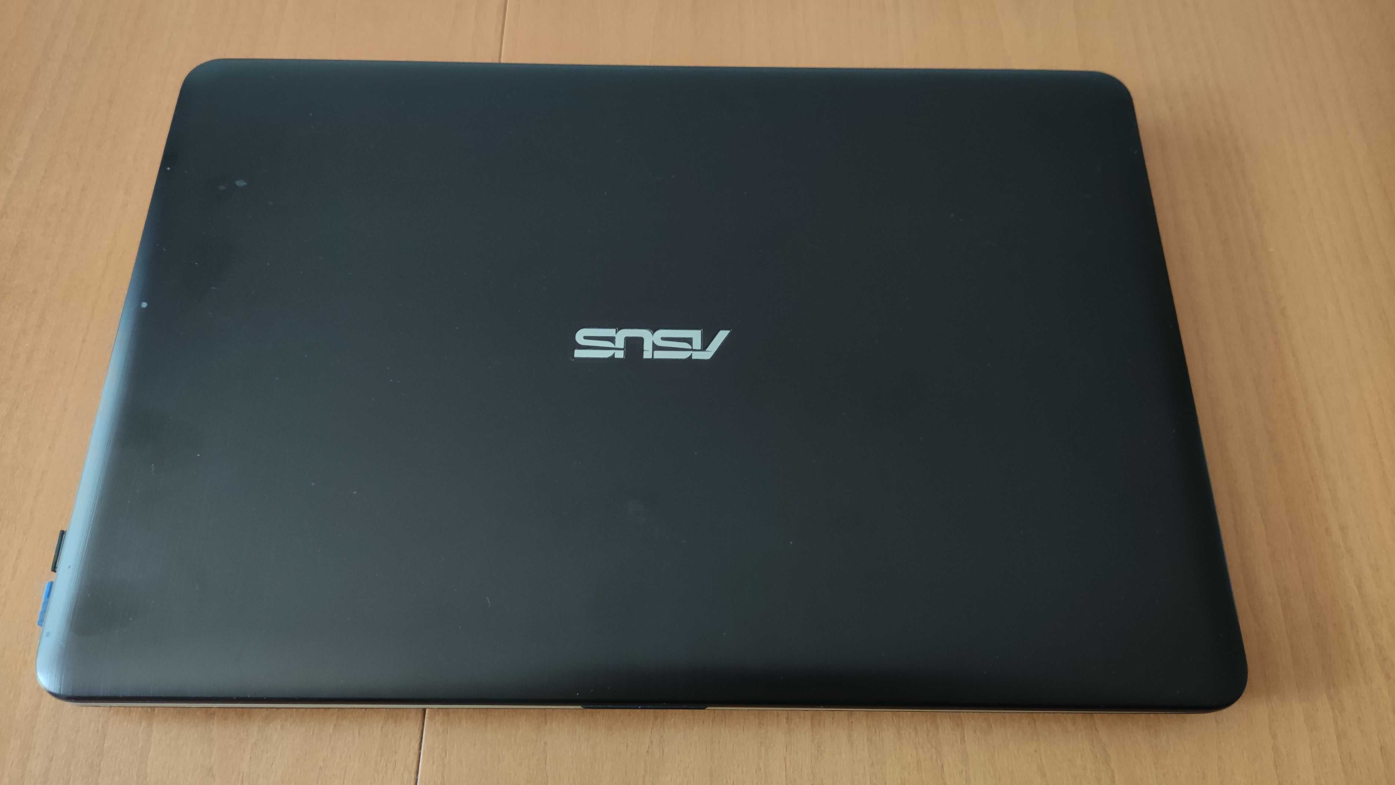 Лаптоп 15" Asus X541U i3, 240gb SSD, 1TB HDD, 4gb ram