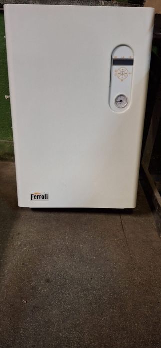 Centrala electrica 15kw/Ferroli