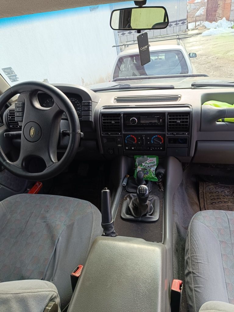 Дискавъри 300продавам