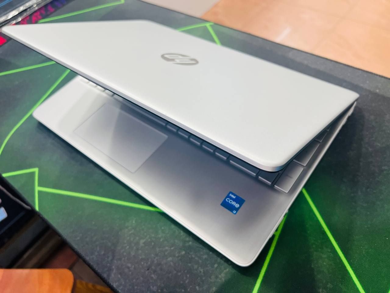 HP 15S Silver Noutbuk Yangidek Sotiladi