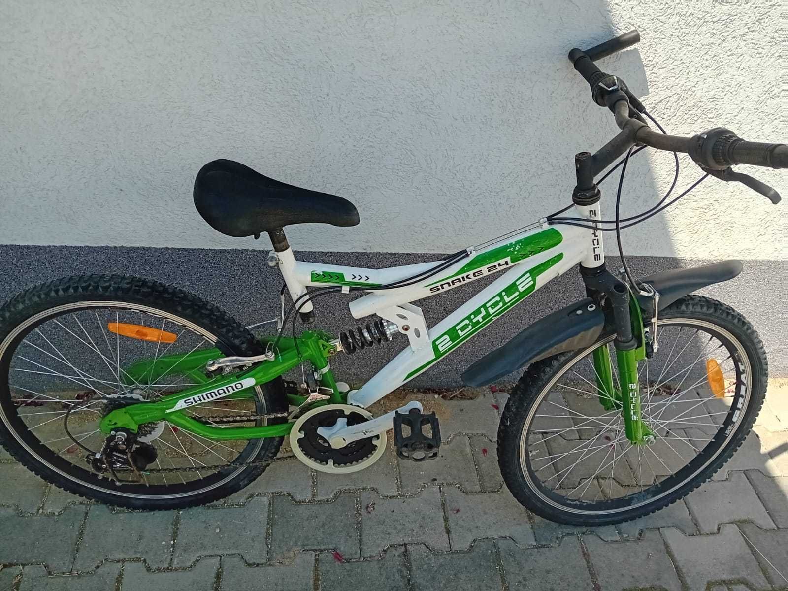 vând bicicletă copii