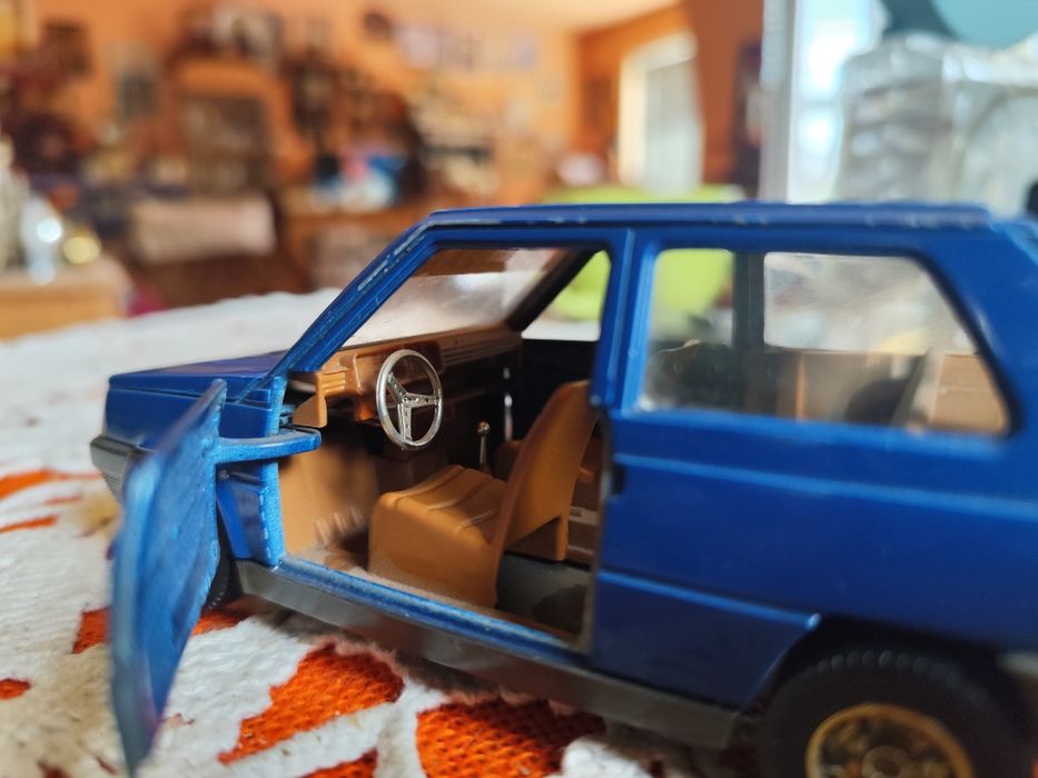 Фиат панда Бураго Италия количка 1/24