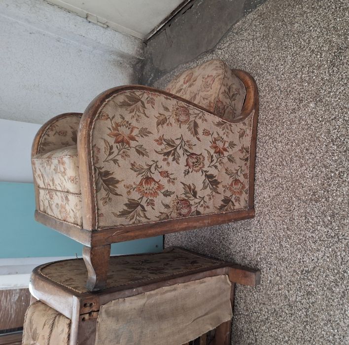 Стари виенски мебели