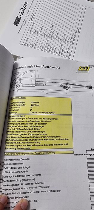 VW T5 2012 autoplatforma