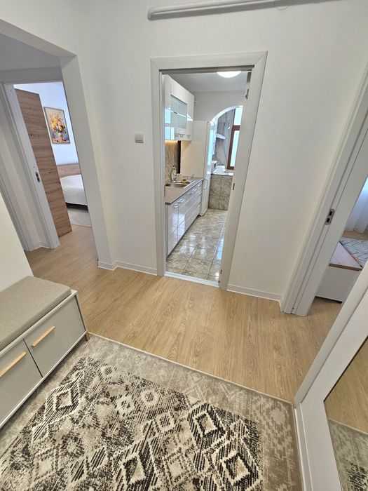 Închiriez Apartament 2 camere Bloc C Turn