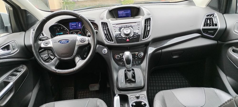 Ford Kuga 4x4 Titanium