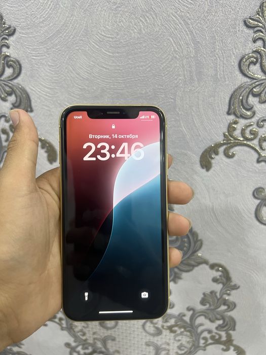 iPhone xr sotiladi