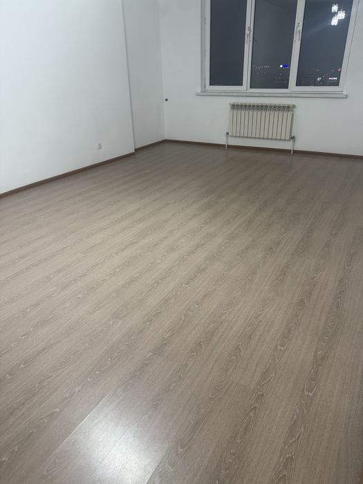 Ламинат продадим 91 кв метров