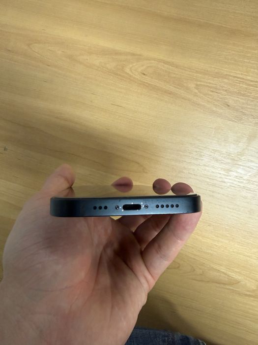 iPhone 13, 128 GB, culoare Midnight