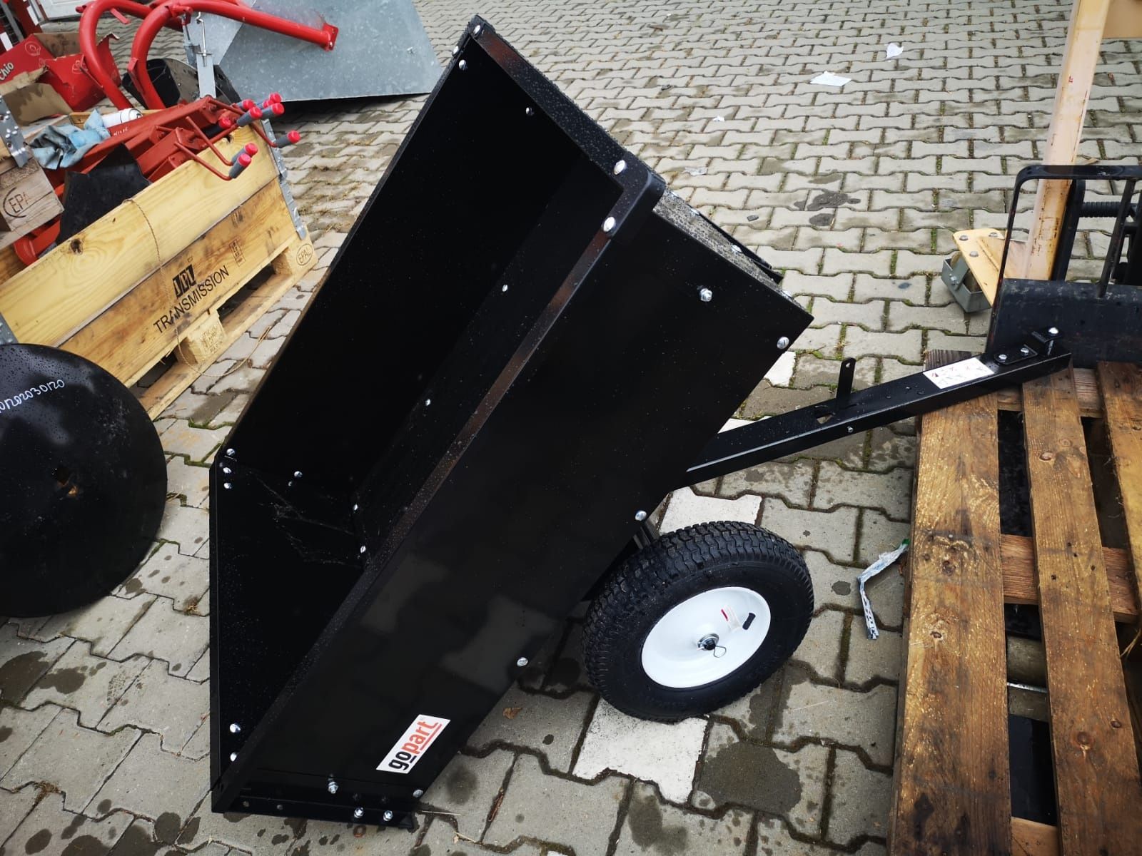 Remorca atv motosapa 5-7 cp 300 kg preț 1000 lei se poate trimite prin