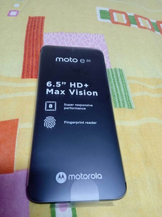 Motorola E 20 Нов