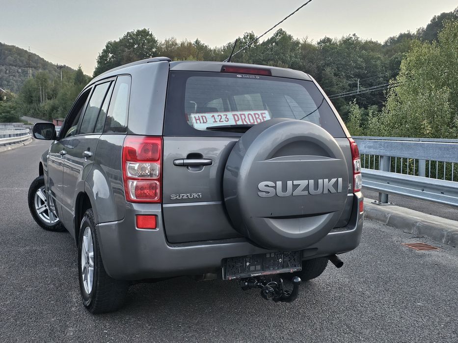 Suzuki Grand Vitara/ 4x4 *Climă