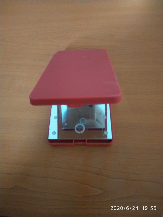 Oglinda cosmetica cu Leduri