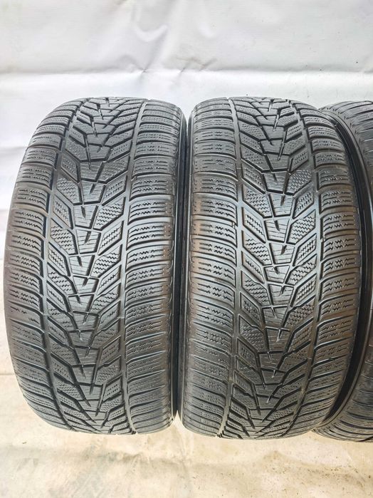 Anvelope 245/45/19 an 2022 iarna M+S Hankook Winter Icept EVO3