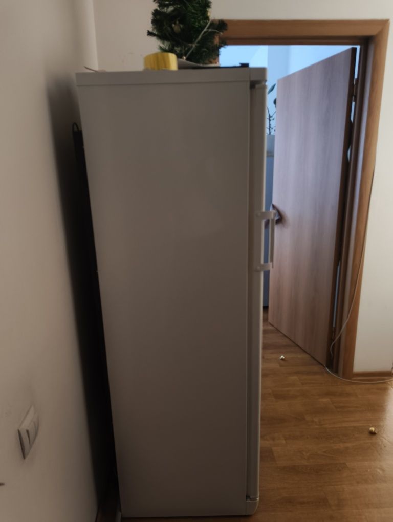 Морозильник INDESIT