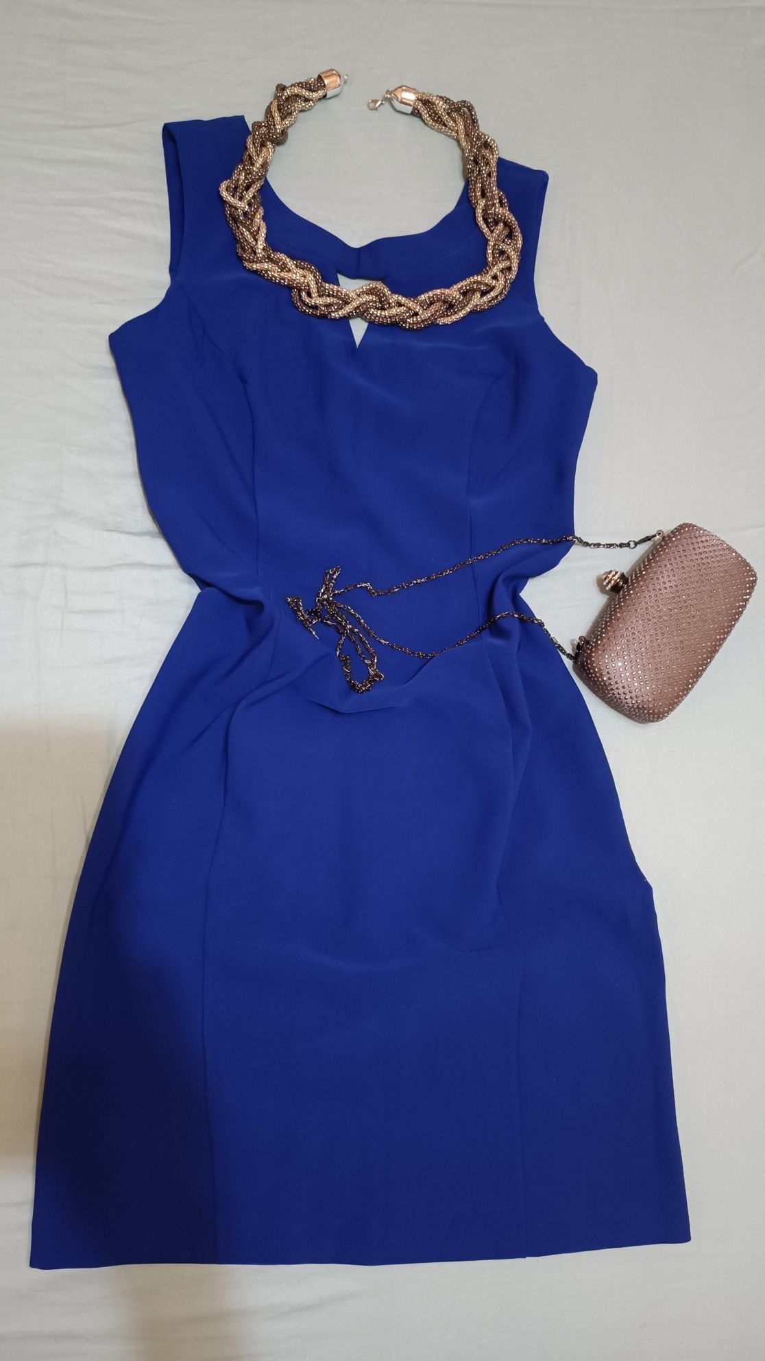 Rochie ocazie albastra +poseta+accesorii