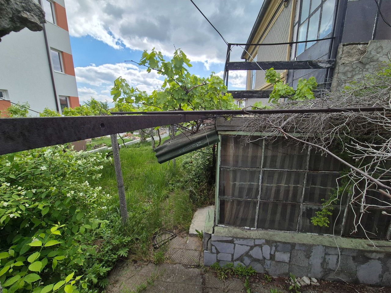 Продава се Къща в Варна, Център - 152 кв.м за 823 €/кв.м - Снимка #2