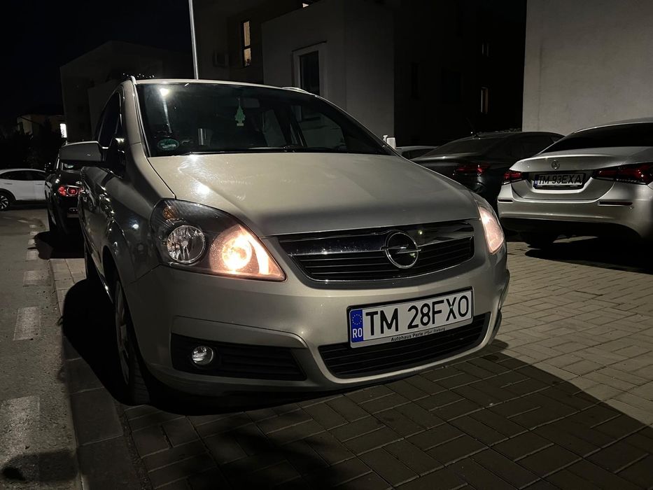 Opel Zafira 1.9 CDTI-150cp.