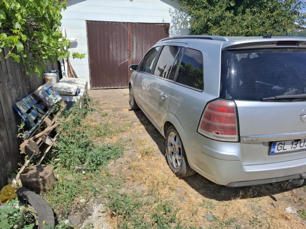 Opel Zafira B 1.9