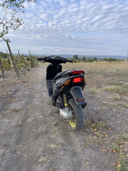 Vand sau schimb piaggio nrg
