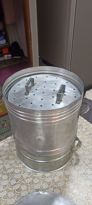 Продам мантишницу советская большая