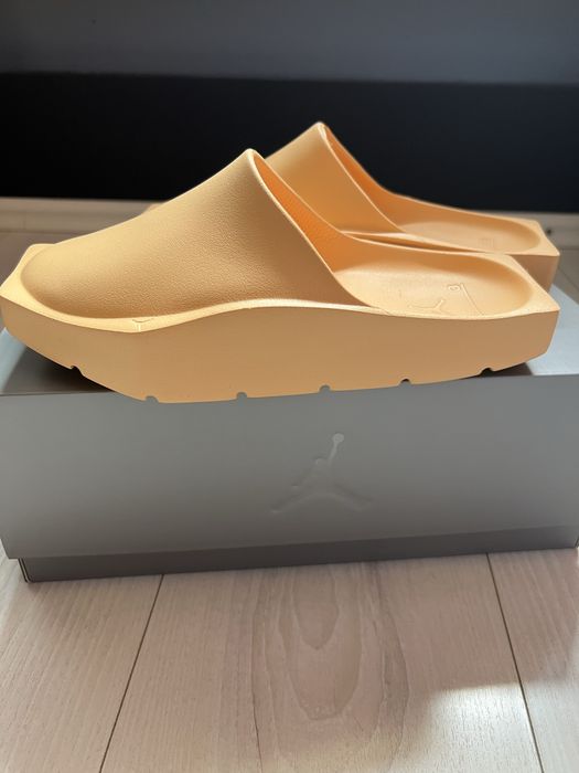 Papuci Nike Jordan WMNS