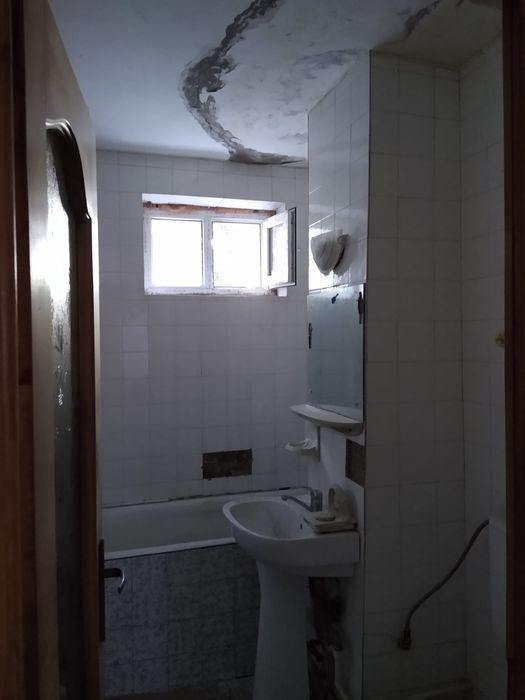 Apartament 3 camere - Strada Victoriei, Slatina - 79.000€ (negociabil)