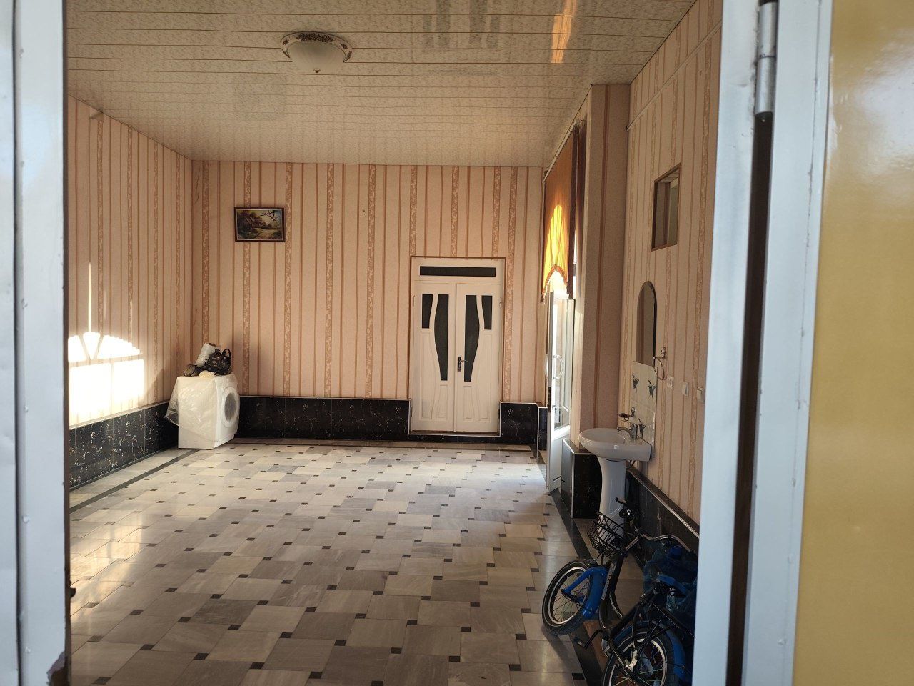 Geofizikada joylashgan 4 sotixli uchastka sotiladi