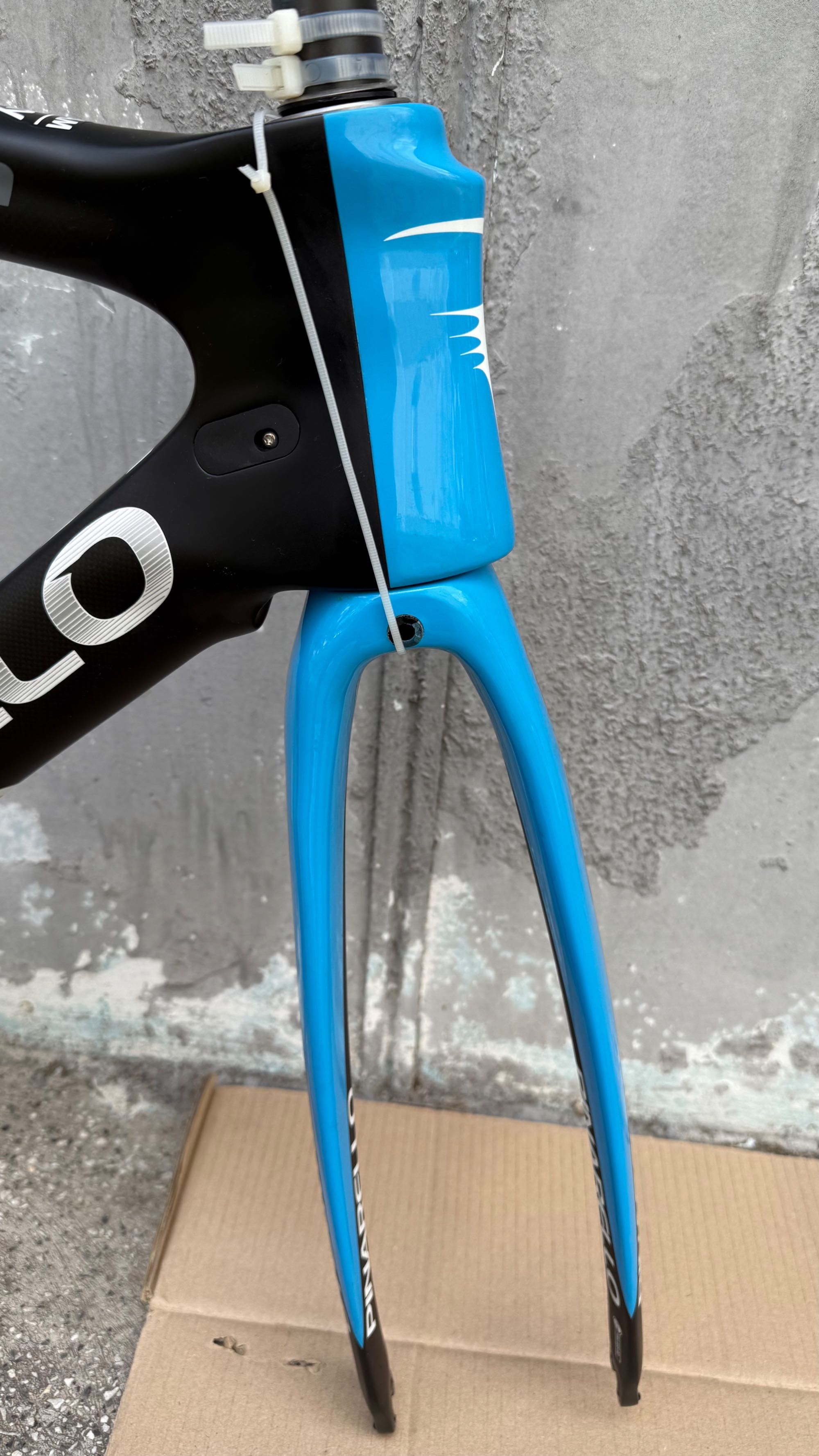 Рамка оригинална PINARELLO DOGMA K8-S TEAM Sky