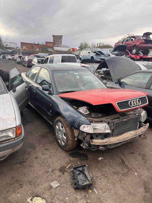 Ауди А4 1.9 дизел 1995 година на части