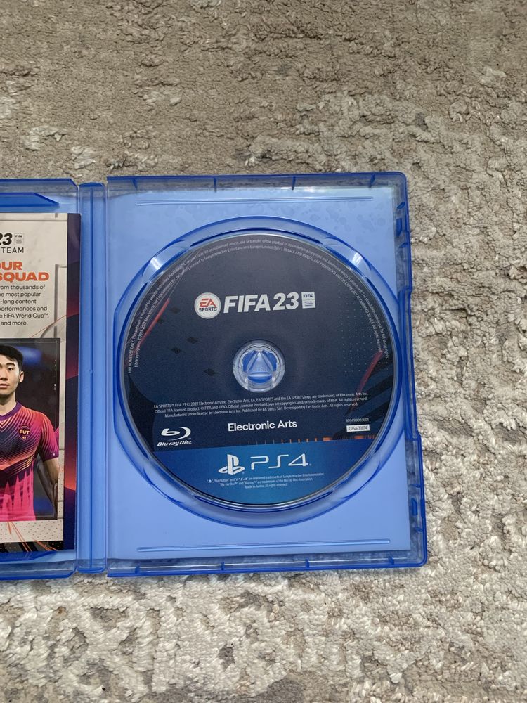 Продаю игру Fifa 23