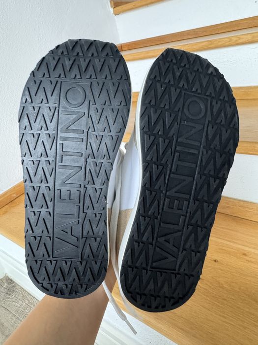 Adidasi / Sneakers Valentino