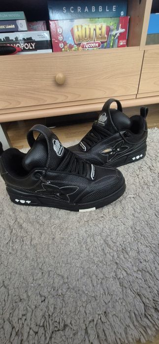 Adidași LV skate 41