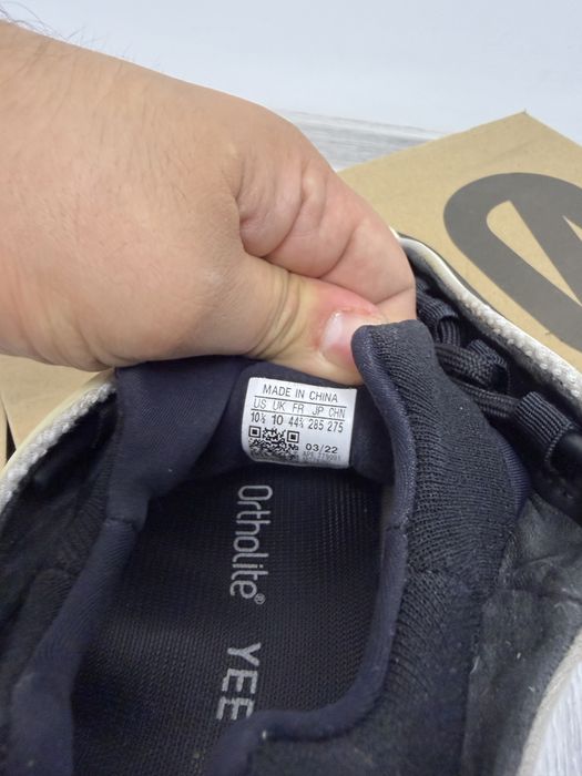 Yeezy 700 Azael Full Box