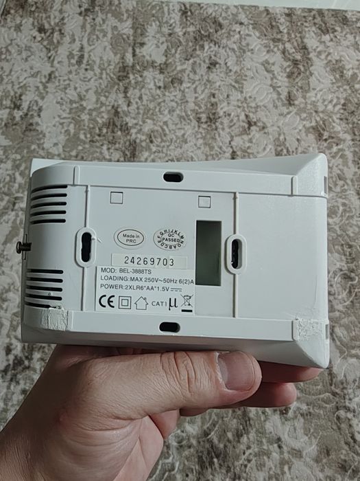 Стаен термостат TESY