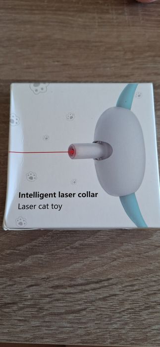 Играчка за котка