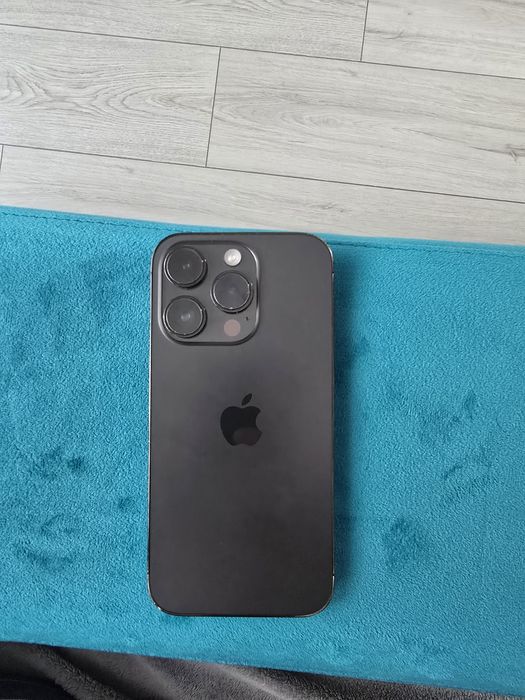 Vand iPhone 14 Pro