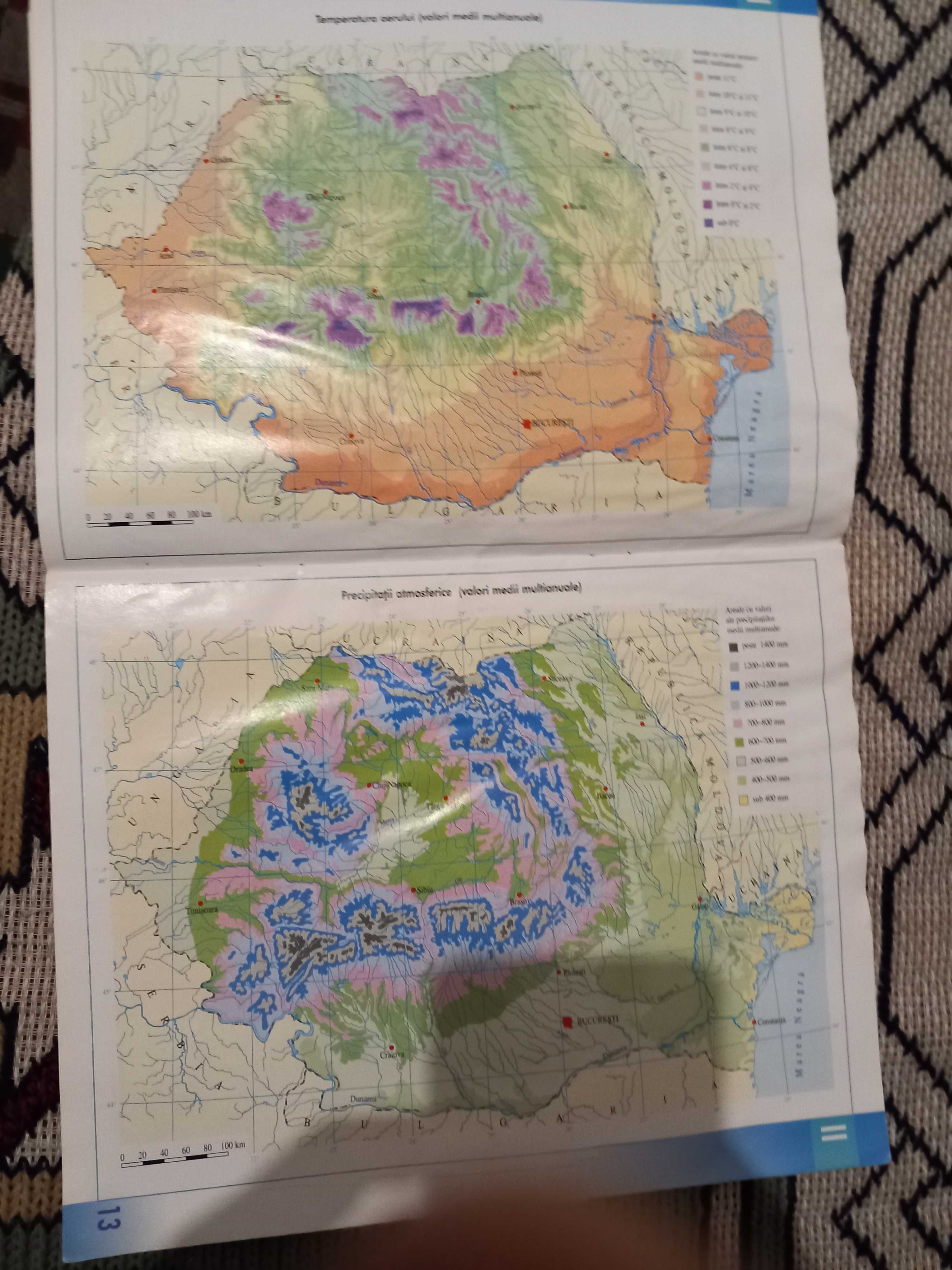 Atlas geografic scolar-Romania,cu poze color,detalii pe larg,66 pagini