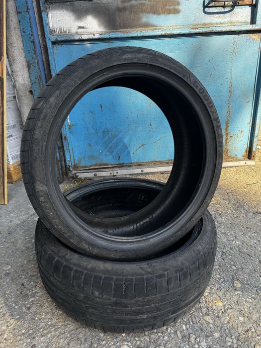 pret/2buc. 225/40/19 vara GoodYear Eagle F1