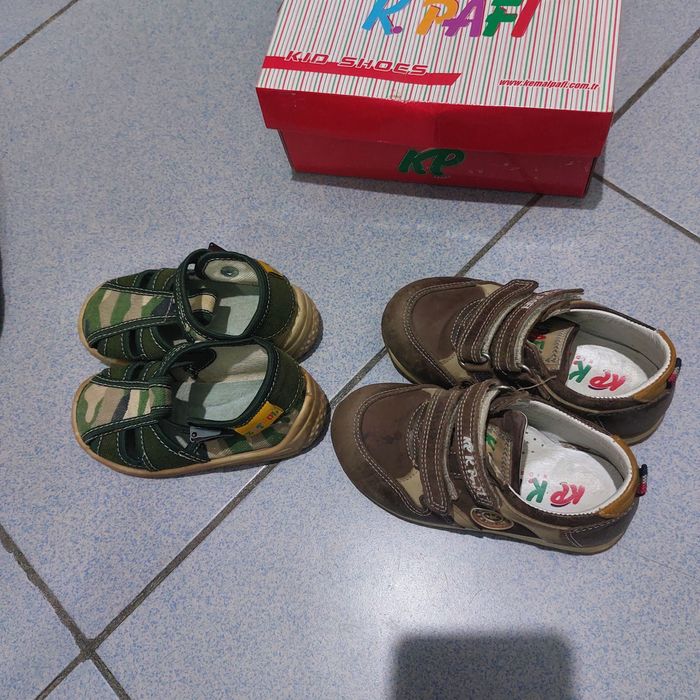 Кроссовки 22 р., сандалии 21 р.