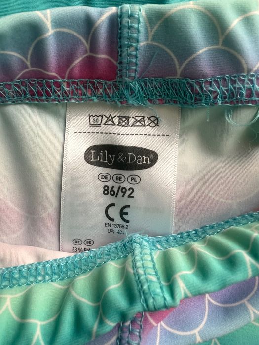 Бански за момиче и тениска за плаж- 86-92