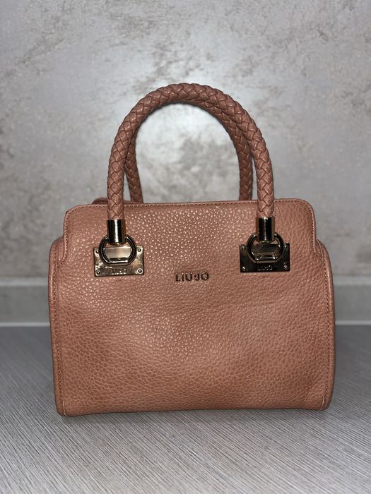 Дамска чанта ,,Lui jo’’