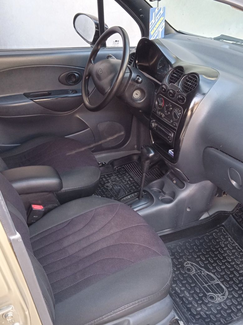 Matiz zavod avtomat karobka sotiladi