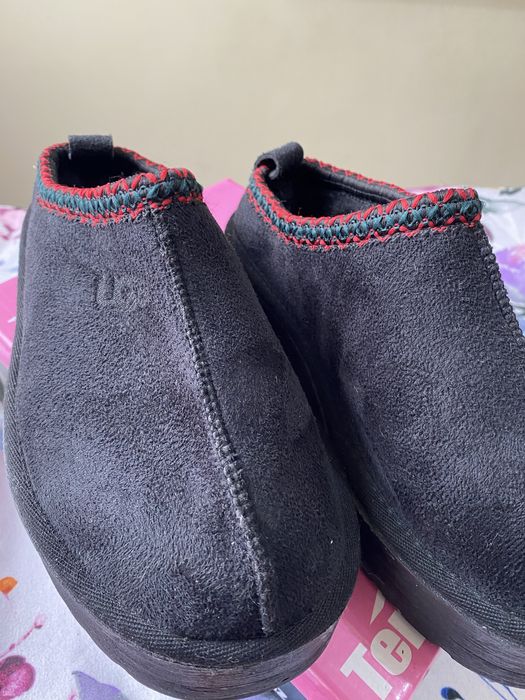 Зимни чехли UGG.