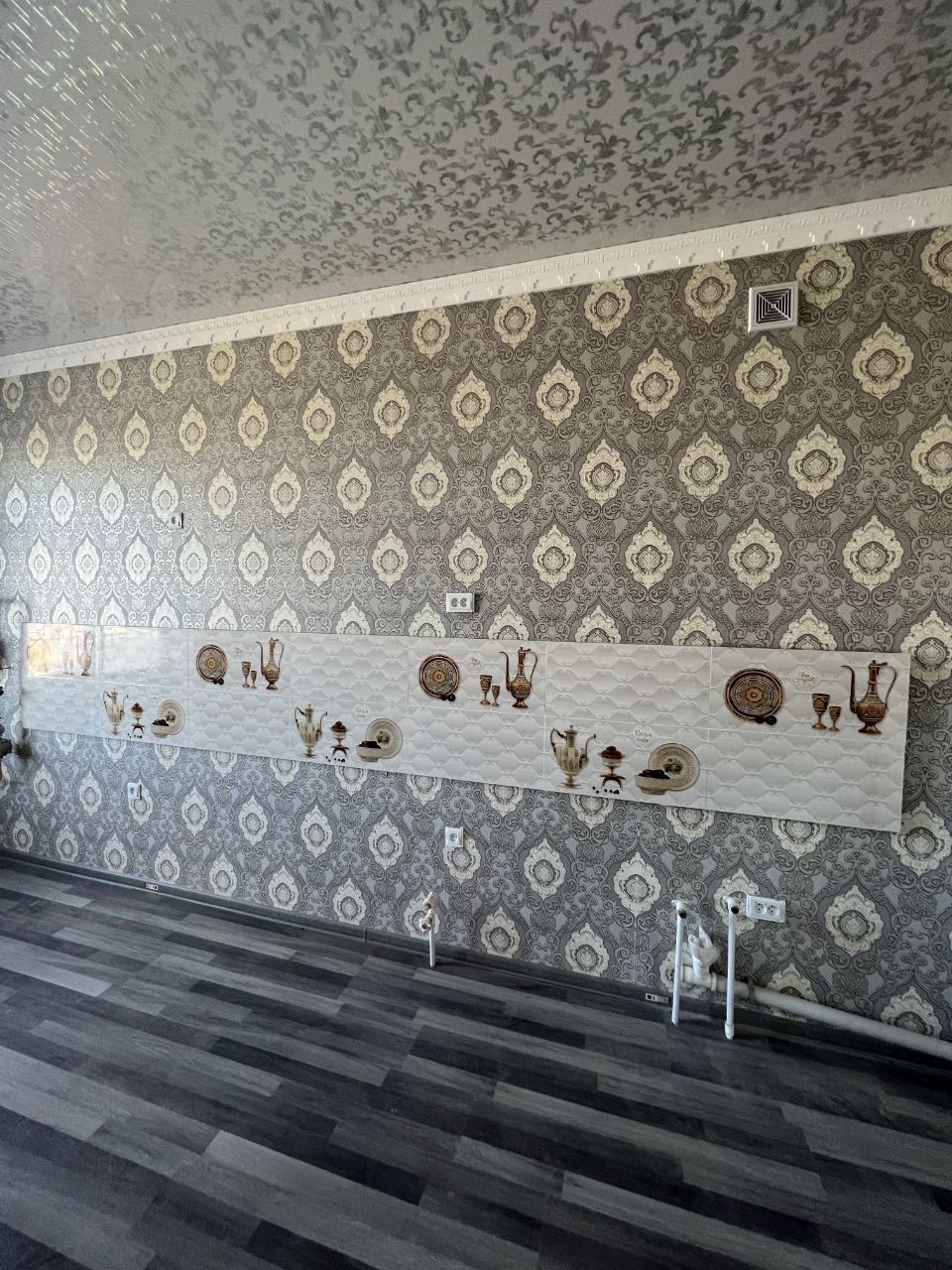 2хоналик квартира ховличаси билан 120квм, 6каватда, маслозавод томонда