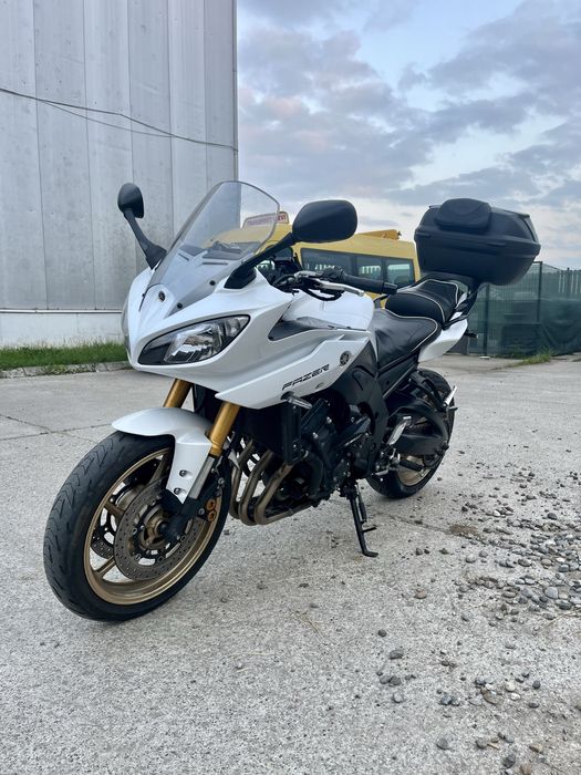 Yamaha FZ8 Fazer 800cc si schimb