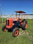 Vând tractor Fiat 312